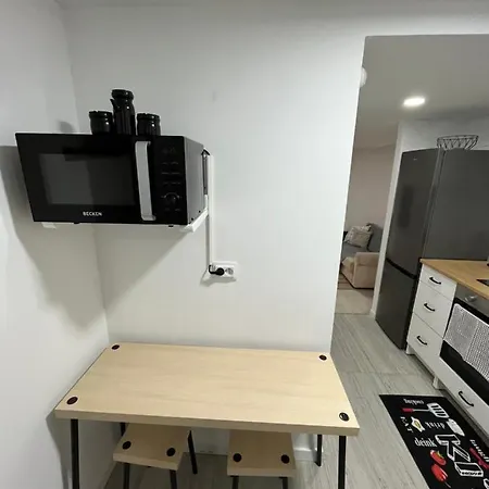 Apartamento 3 Min Da Av Liberdade - Remodelado Appartamento