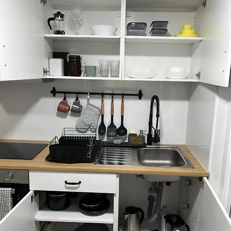 Apartamento 3 Min Da Av Liberdade - Remodelado *